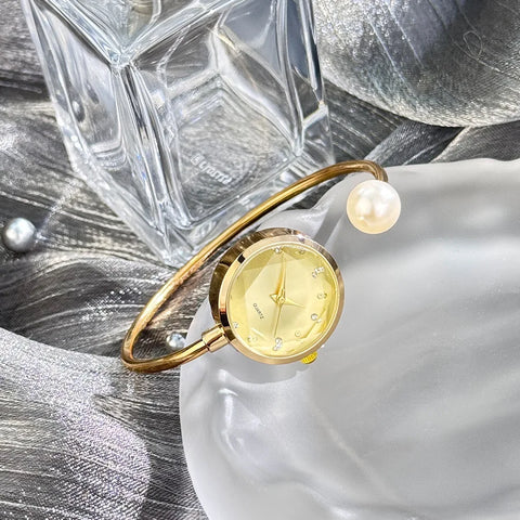 Minimalist Women Pearl Bracelet Watch Rhinestone Small Dial Quartz Wristwatch Luxury Design Elegant Ladies Clock Gifts