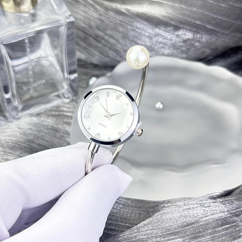 Minimalist Women Pearl Bracelet Watch Rhinestone Small Dial Quartz Wristwatch Luxury Design Elegant Ladies Clock Gifts