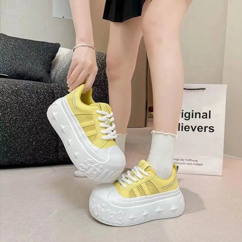 Korean Fashion Chunky Sneakers for Women Summer Platform Lightweight Designer Shoes High Street Leisure Soft Walking Shoes