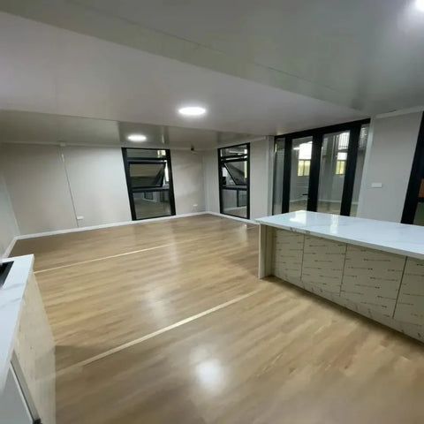 Modern 20ft 40ft Foldable Expandable Container House 2 Story Prefab Villa with Solar Power for Mobile Living