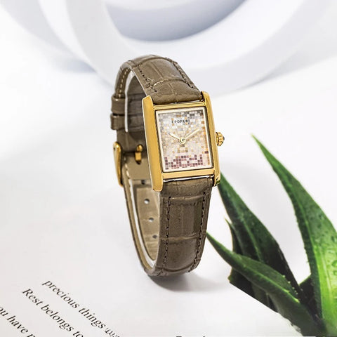 Classic, minimalist, light luxury, exquisite square high-end quartz watch with a versatile leather strap and retro style.