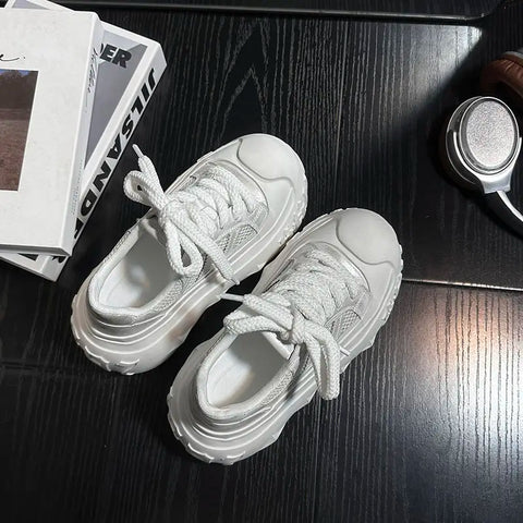 Korean Fashion Chunky Sneakers for Women Summer Platform Lightweight Designer Shoes High Street Leisure Soft Walking Shoes