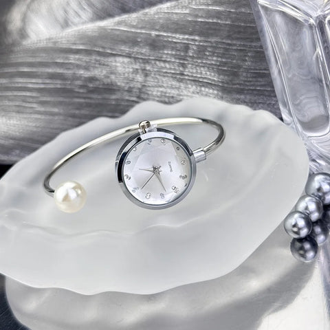 Minimalist Women Pearl Bracelet Watch Rhinestone Small Dial Quartz Wristwatch Luxury Design Elegant Ladies Clock Gifts